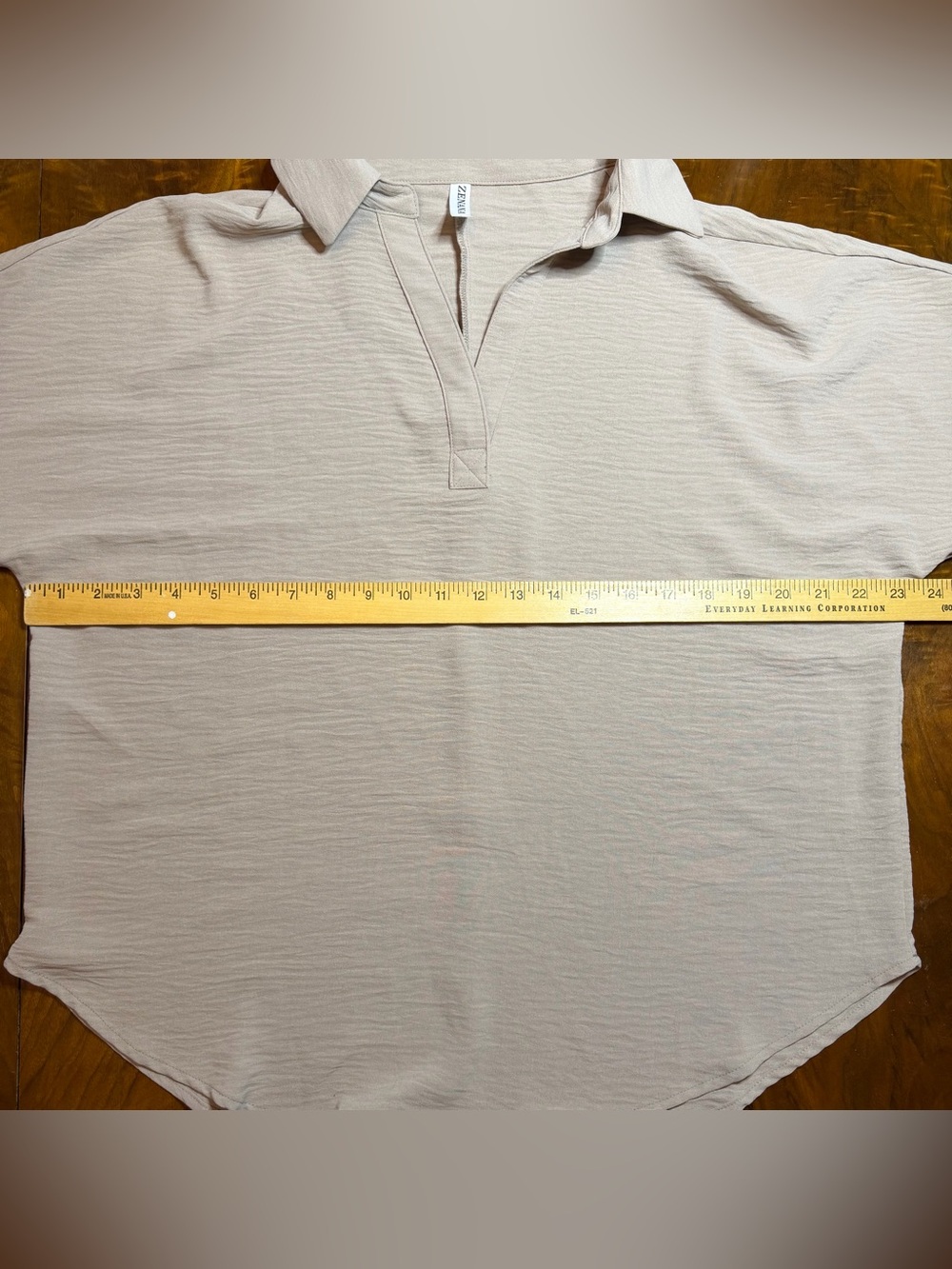 NWOT Zenana L Taupe Textured Polo Top | Collared V-Notch Neck | Curved Hem - Picture 3 of 7